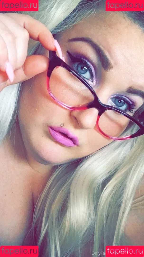 ivyisfree Onlyfans Photo Gallery 