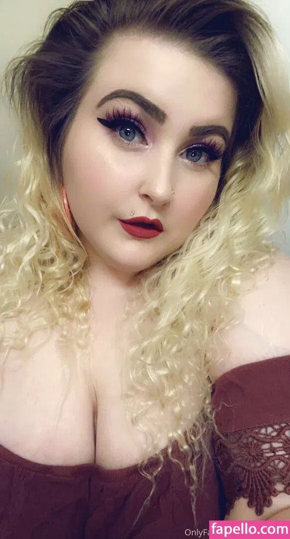 ivyisfree Onlyfans Photo Gallery 