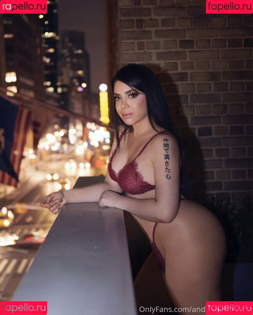 Andrea Anaconda Onlyfans Photo Gallery 