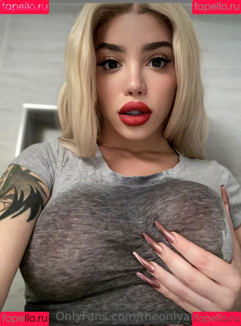 Andrea Anaconda Onlyfans Photo Gallery 