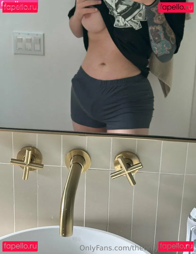 Andrea Anaconda Onlyfans Photo Gallery 