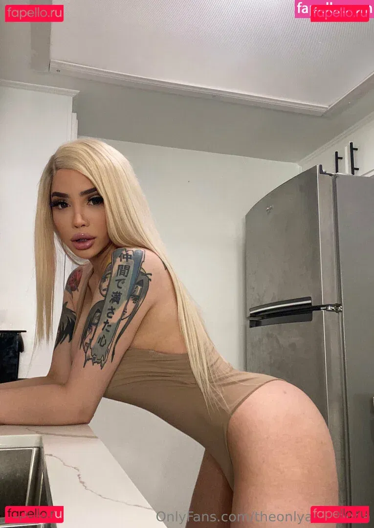 Andrea Anaconda Onlyfans Photo Gallery 