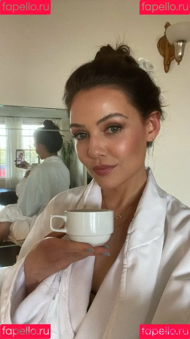 Danielle Campbell Onlyfans Photo Gallery 