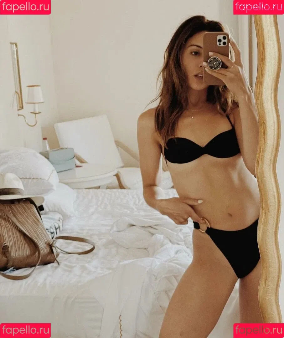 Danielle Campbell Onlyfans Photo Gallery 