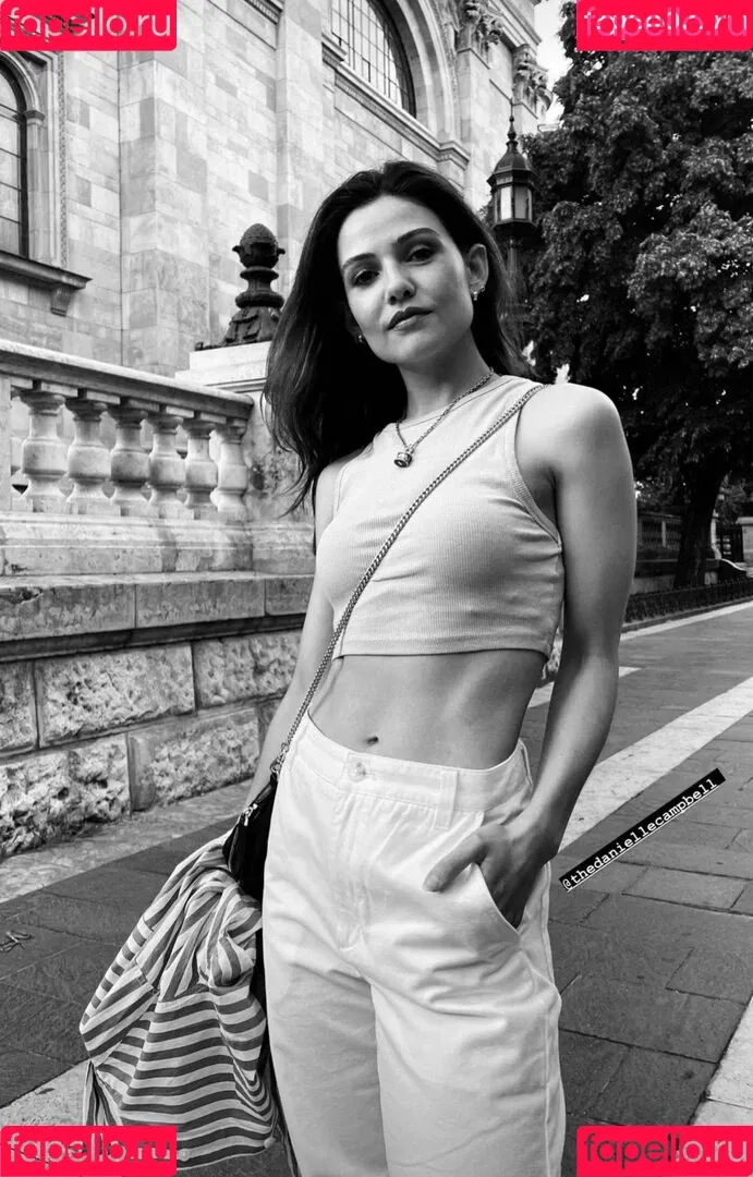 Danielle Campbell Onlyfans Photo Gallery 