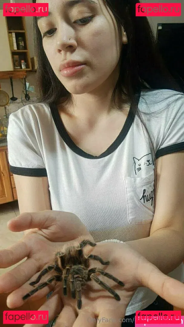 carolinee2000 Onlyfans Photo Gallery 