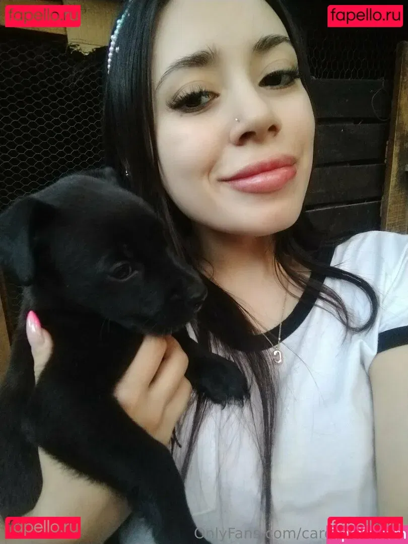 carolinee2000 Onlyfans Photo Gallery 