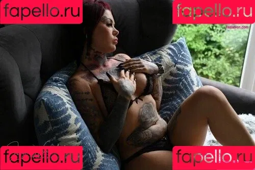 Nine Dienchen Onlyfans Photo Gallery 