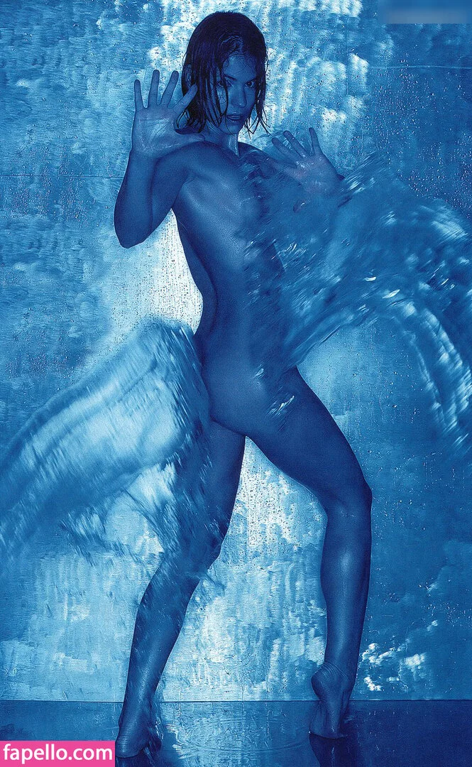 Katja Woywood Onlyfans Photo Gallery 