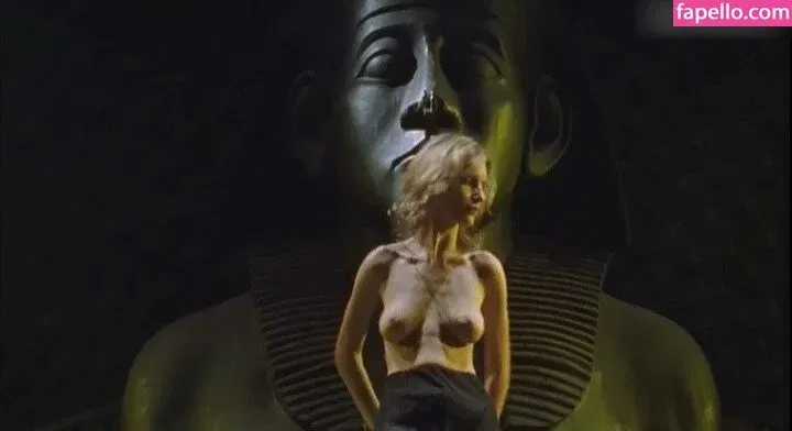 Katja Woywood Onlyfans Photo Gallery 