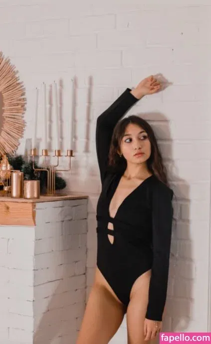 Shodo Girl Onlyfans Photo Gallery 