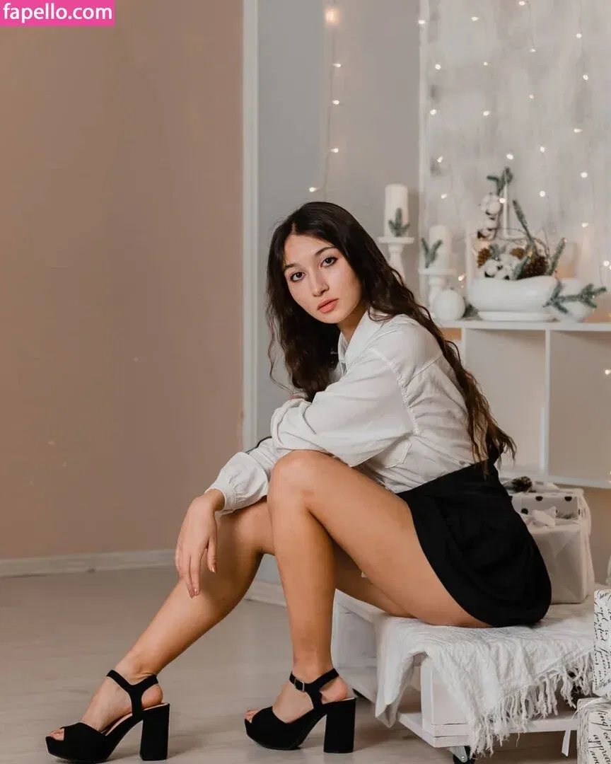 Shodo Girl Onlyfans Photo Gallery 