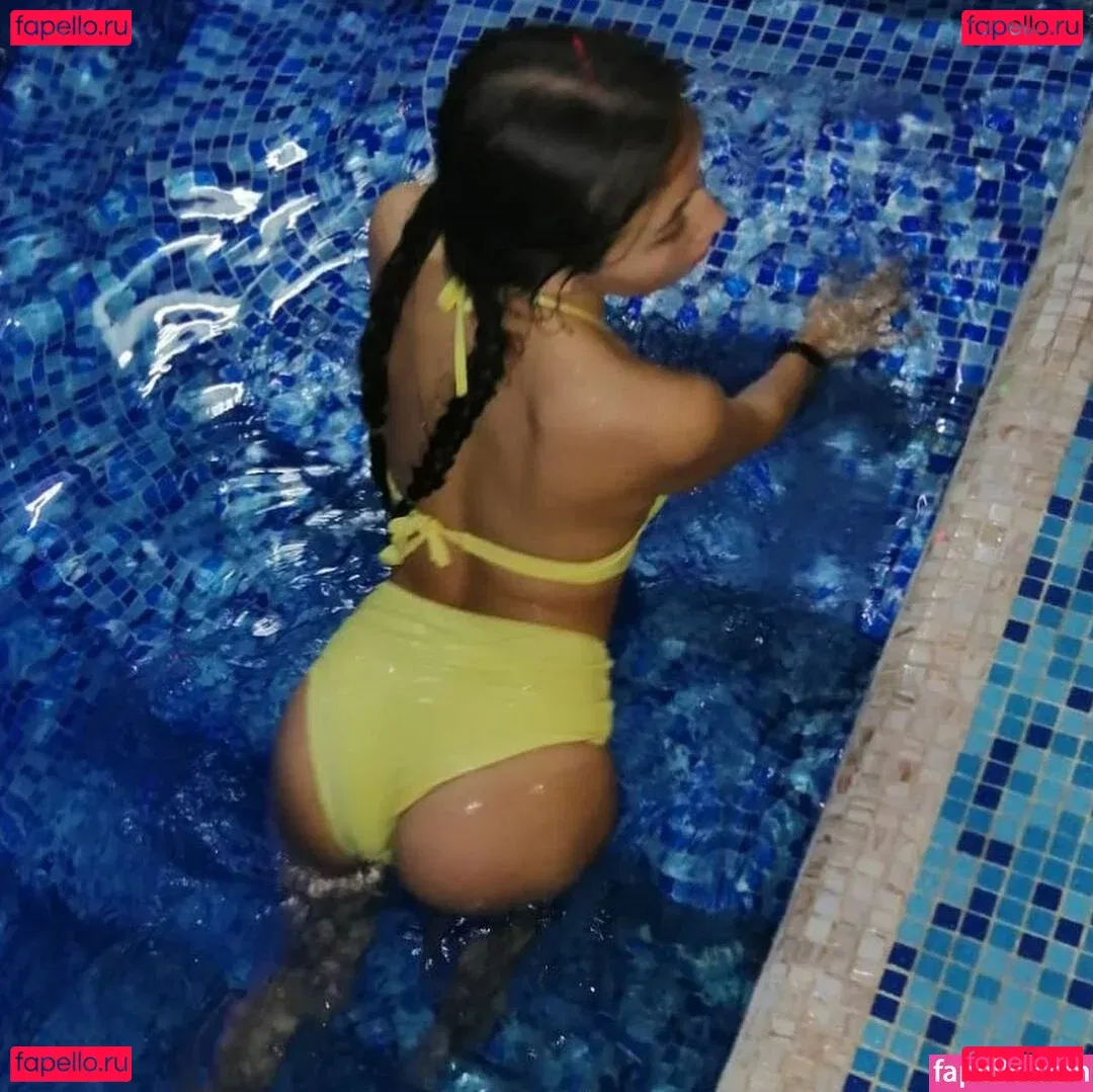 Shodo Girl Onlyfans Photo Gallery 