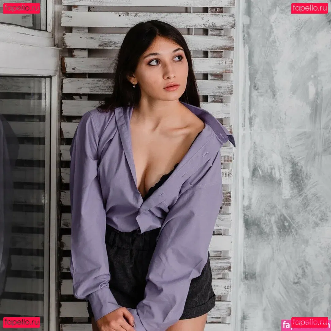 Shodo Girl Onlyfans Photo Gallery 