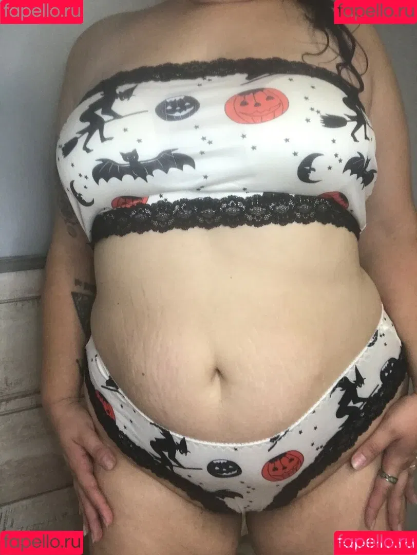 SkyebellaXXX Onlyfans Photo Gallery 