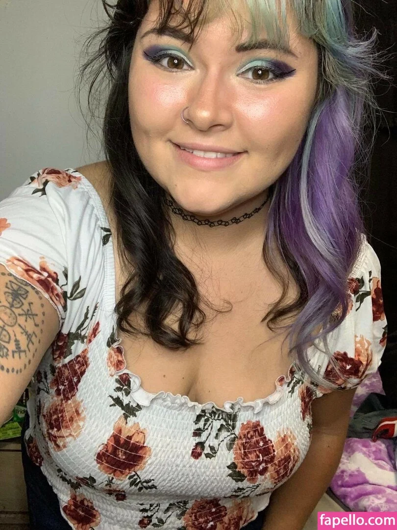 SkyebellaXXX Onlyfans Photo Gallery 