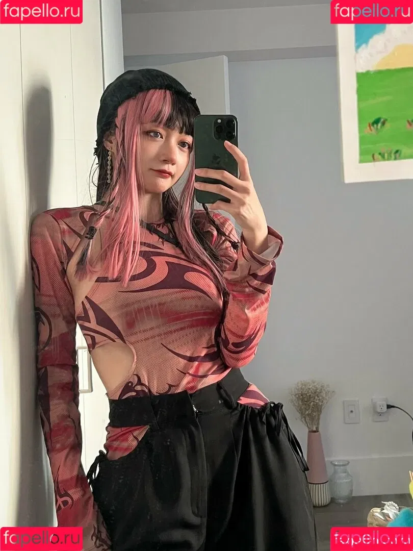 aooomi Onlyfans Photo Gallery 