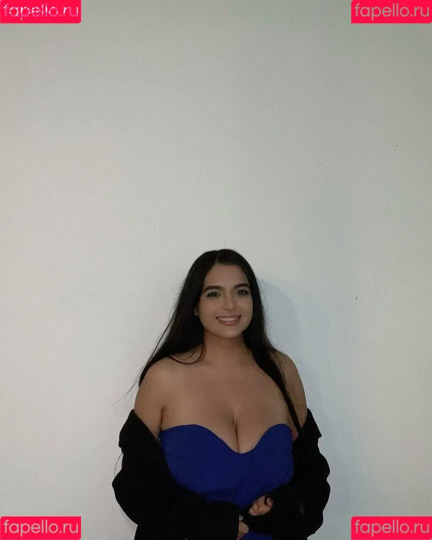 Areeli Ferrer Onlyfans Photo Gallery 