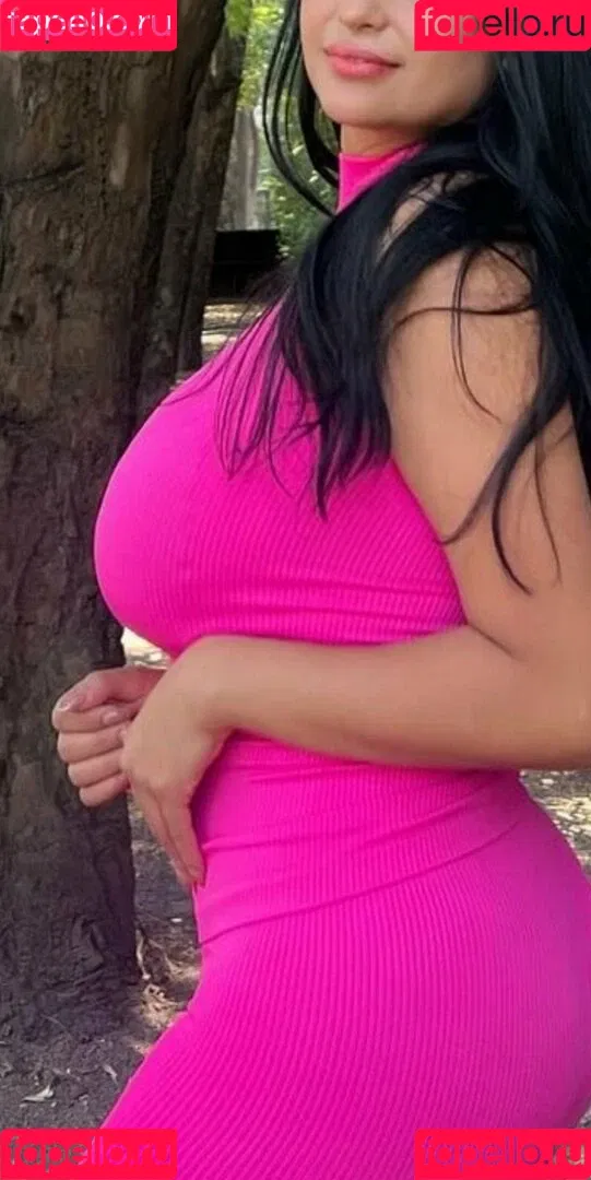 Areeli Ferrer Onlyfans Photo Gallery 