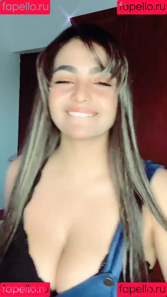 Areeli Ferrer Onlyfans Photo Gallery 