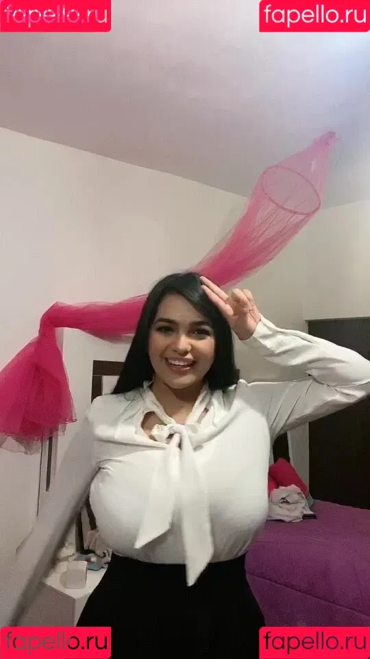 Areeli Ferrer Onlyfans Photo Gallery 