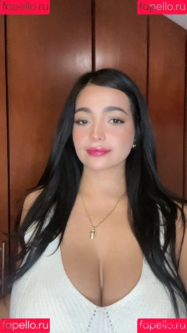Areeli Ferrer Onlyfans Photo Gallery 