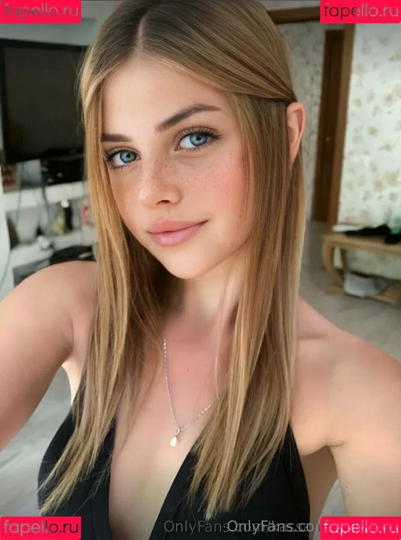 carla_rai Onlyfans Photo Gallery 