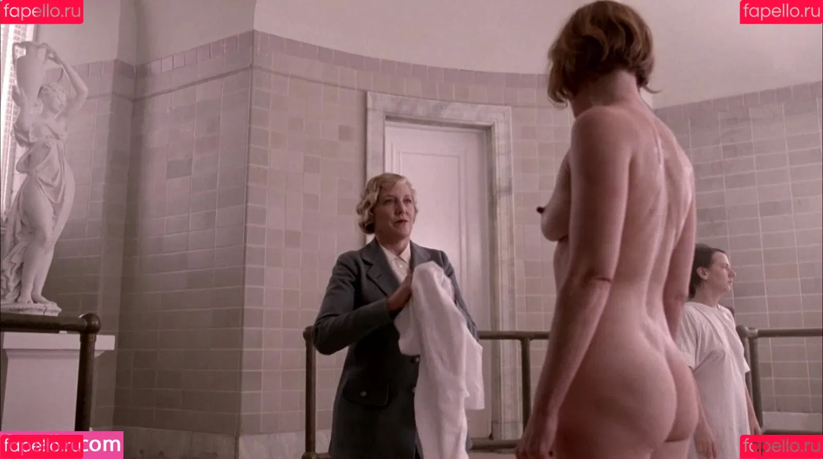 Gretchen Mol Onlyfans Photo Gallery 