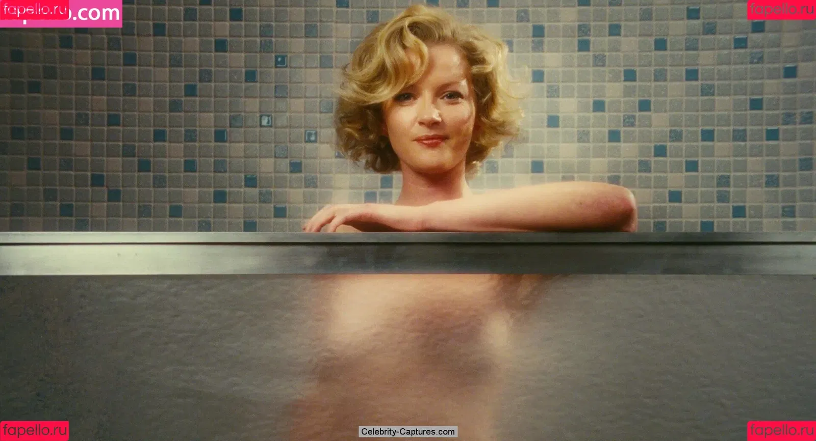 Gretchen Mol Onlyfans Photo Gallery 