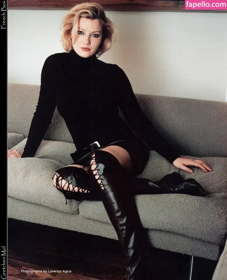 Gretchen Mol Onlyfans Photo Gallery 