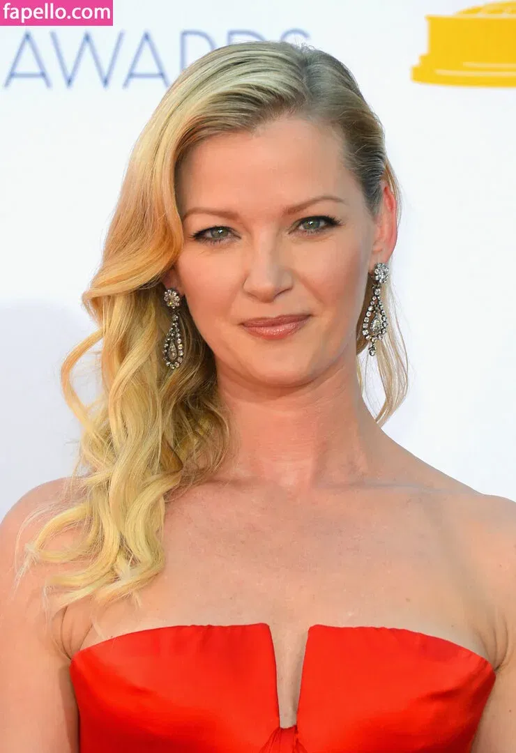 Gretchen Mol Onlyfans Photo Gallery 