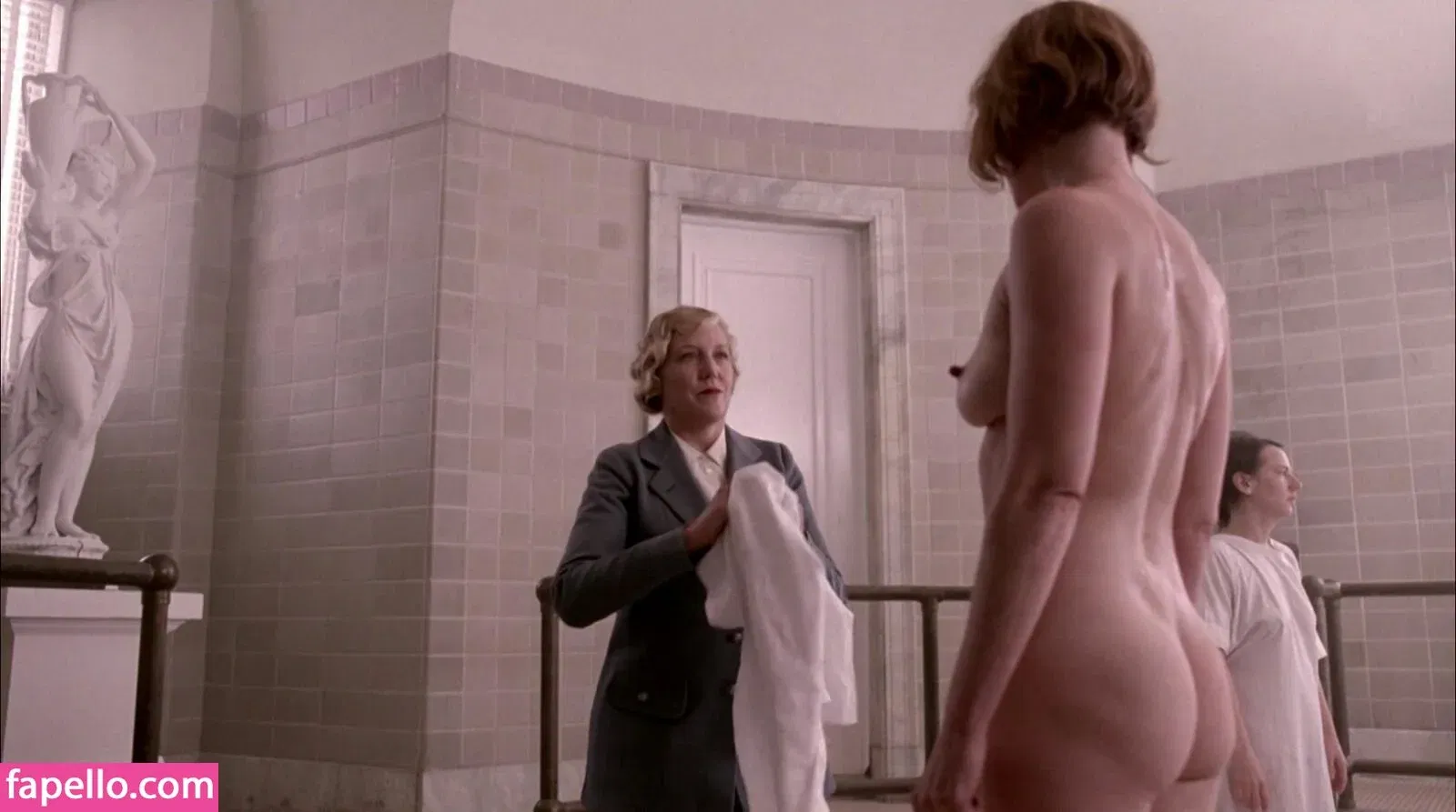 Gretchen Mol Onlyfans Photo Gallery 