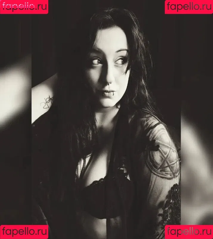 Skelli Onlyfans Photo Gallery 