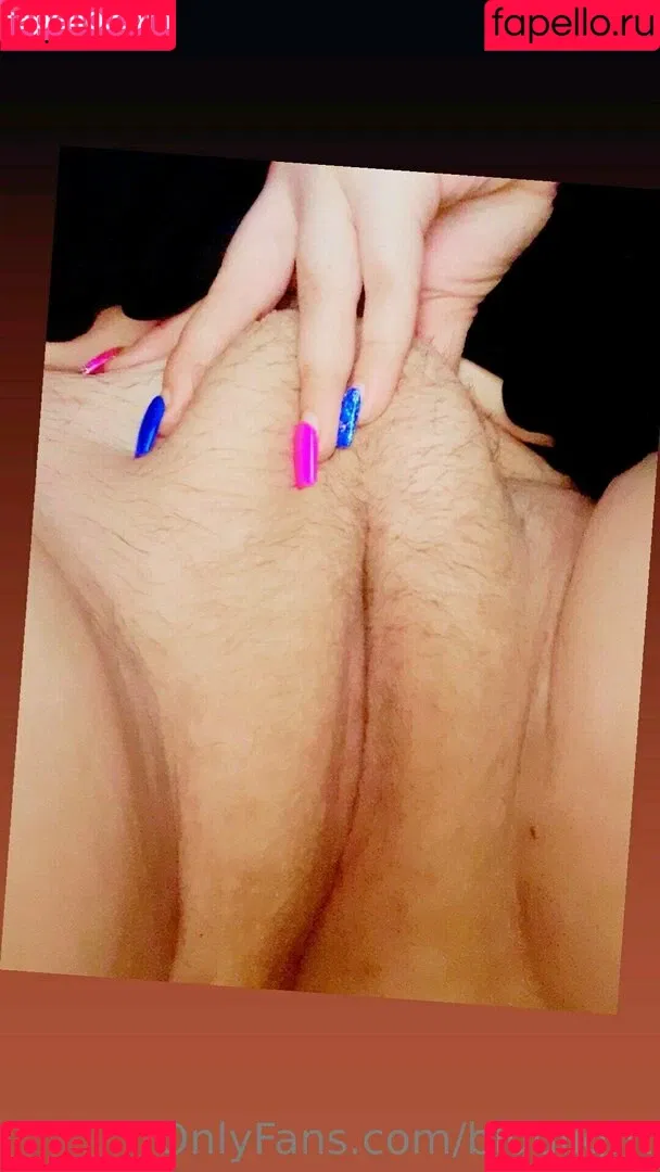 bluulight Onlyfans Photo Gallery 