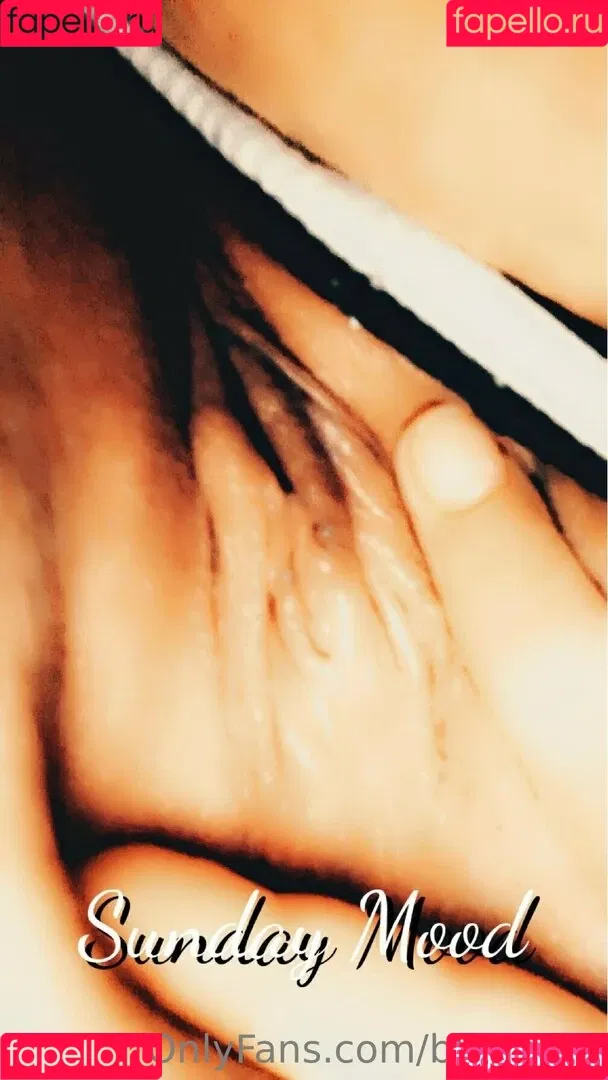 bluulight Onlyfans Photo Gallery 
