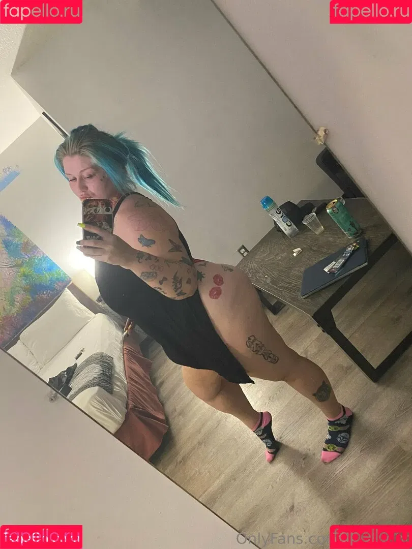 bluulight Onlyfans Photo Gallery 