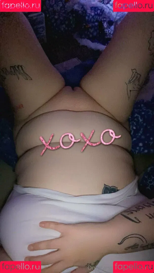 bluulight Onlyfans Photo Gallery 