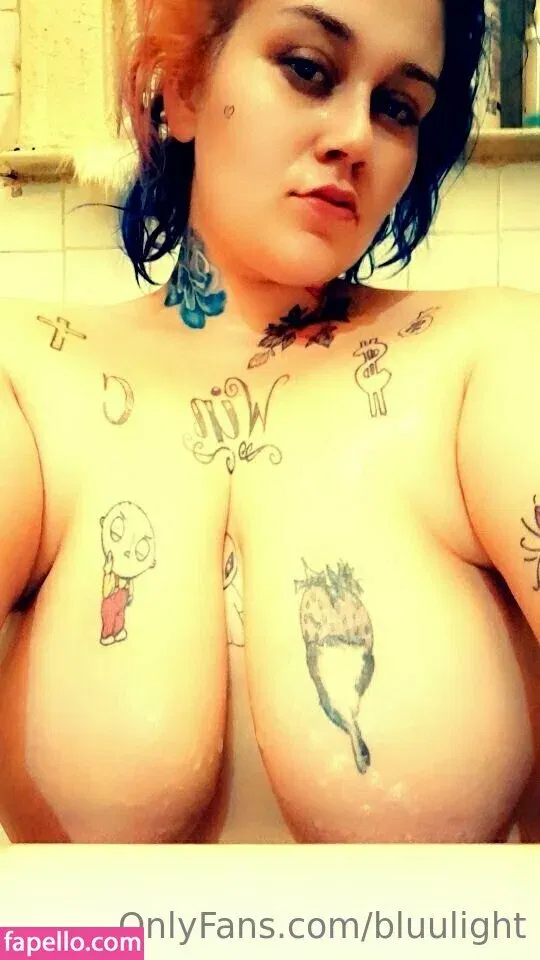 bluulight Onlyfans Photo Gallery 