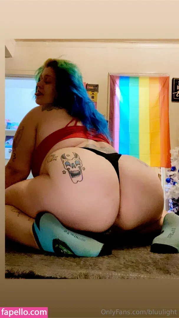 bluulight Onlyfans Photo Gallery 
