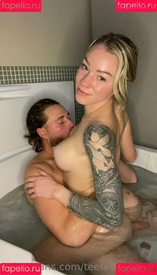 Mr&MrsSee Onlyfans Photo Gallery 