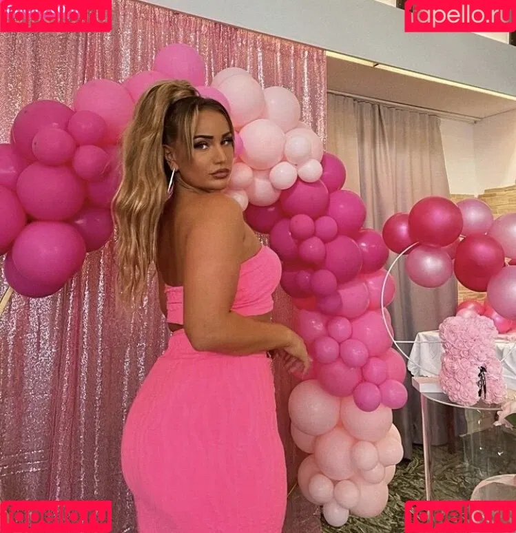 Jana Barca Onlyfans Photo Gallery 