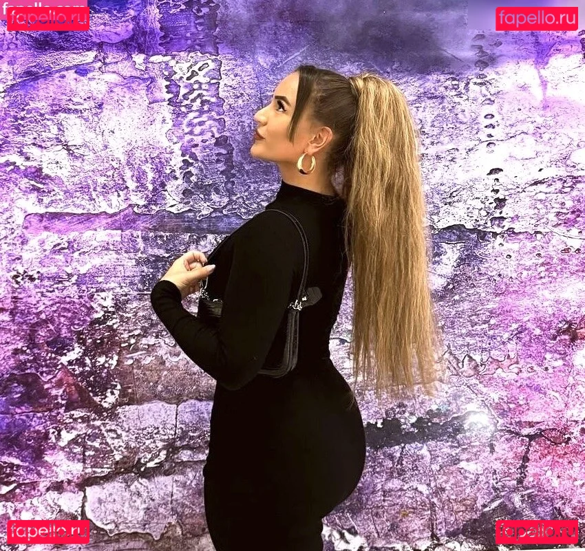 Jana Barca Onlyfans Photo Gallery 