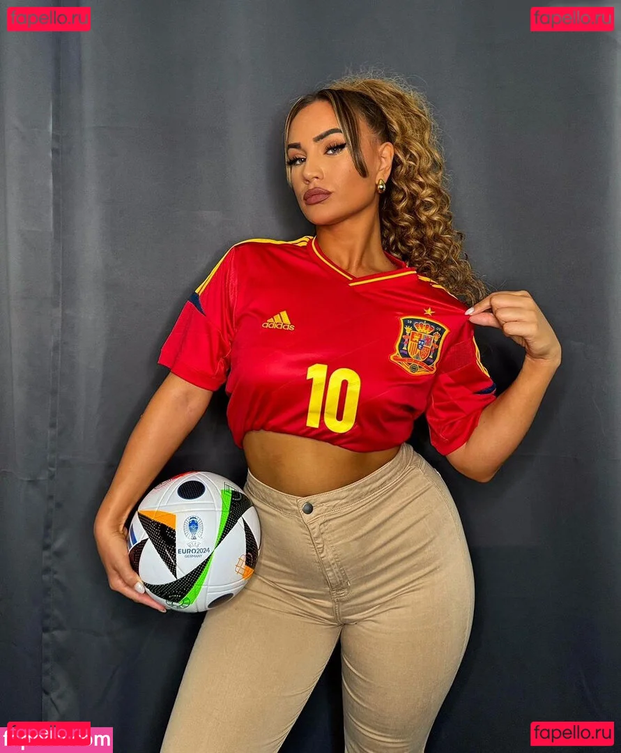 Jana Barca Onlyfans Photo Gallery 