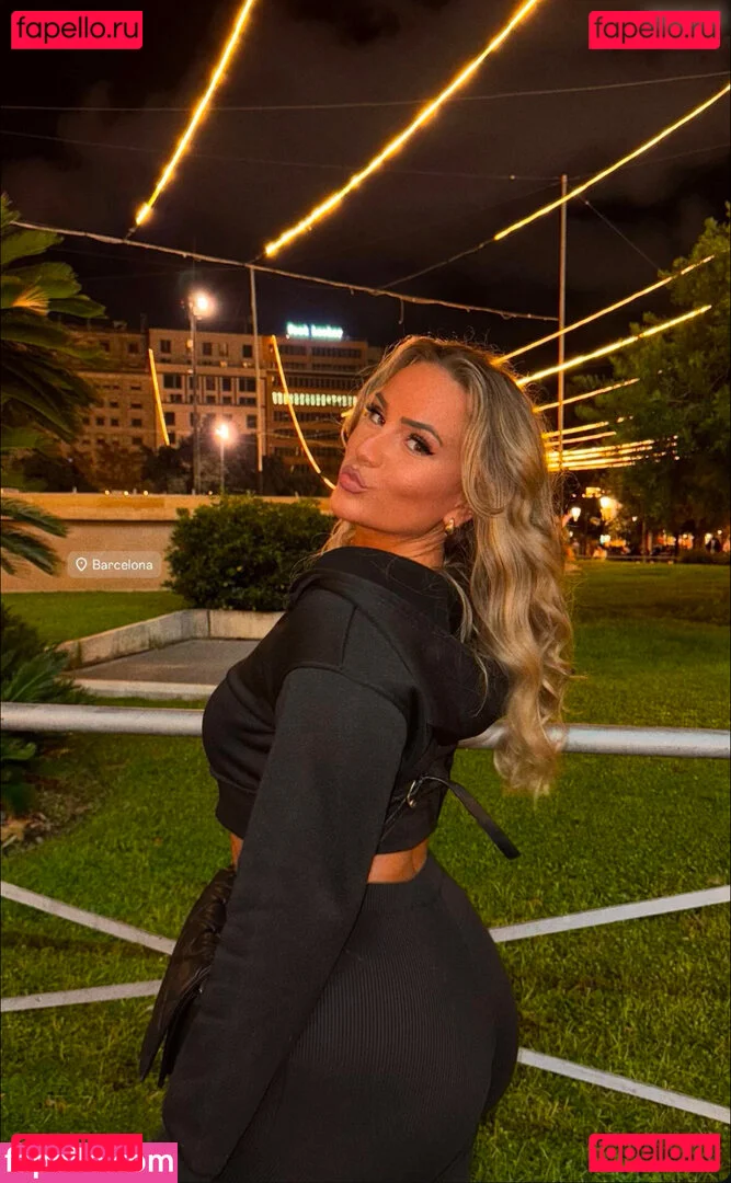 Jana Barca Onlyfans Photo Gallery 