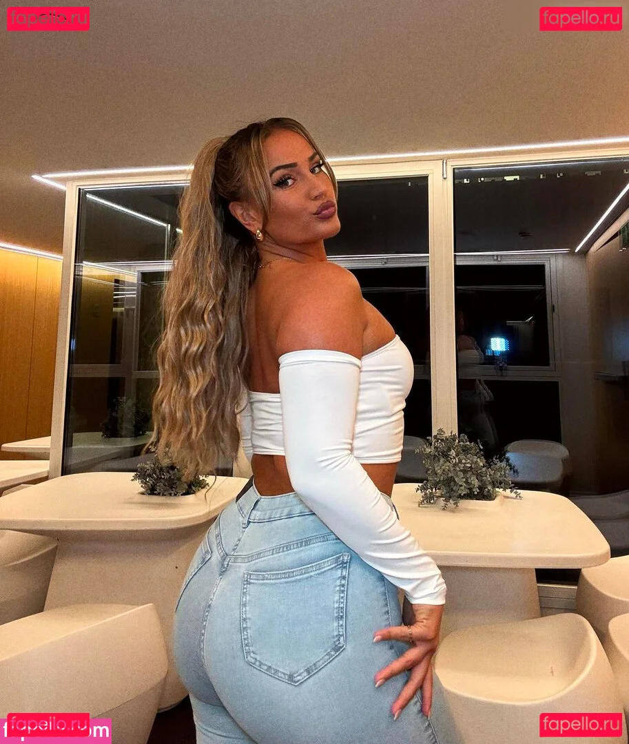 Jana Barca Onlyfans Photo Gallery 