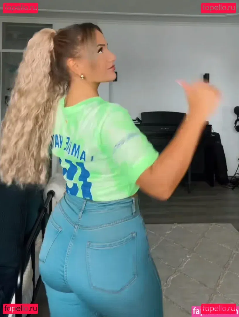 Jana Barca Onlyfans Photo Gallery 