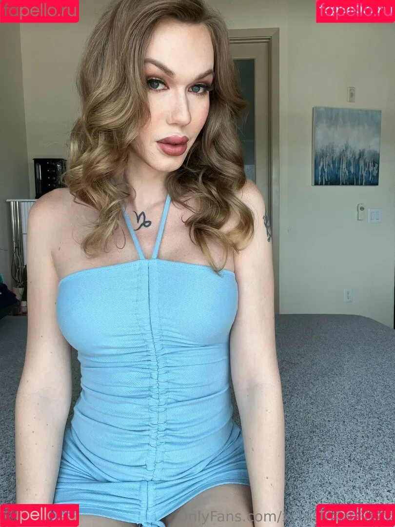 xcrystalthayerx Onlyfans Photo Gallery 
