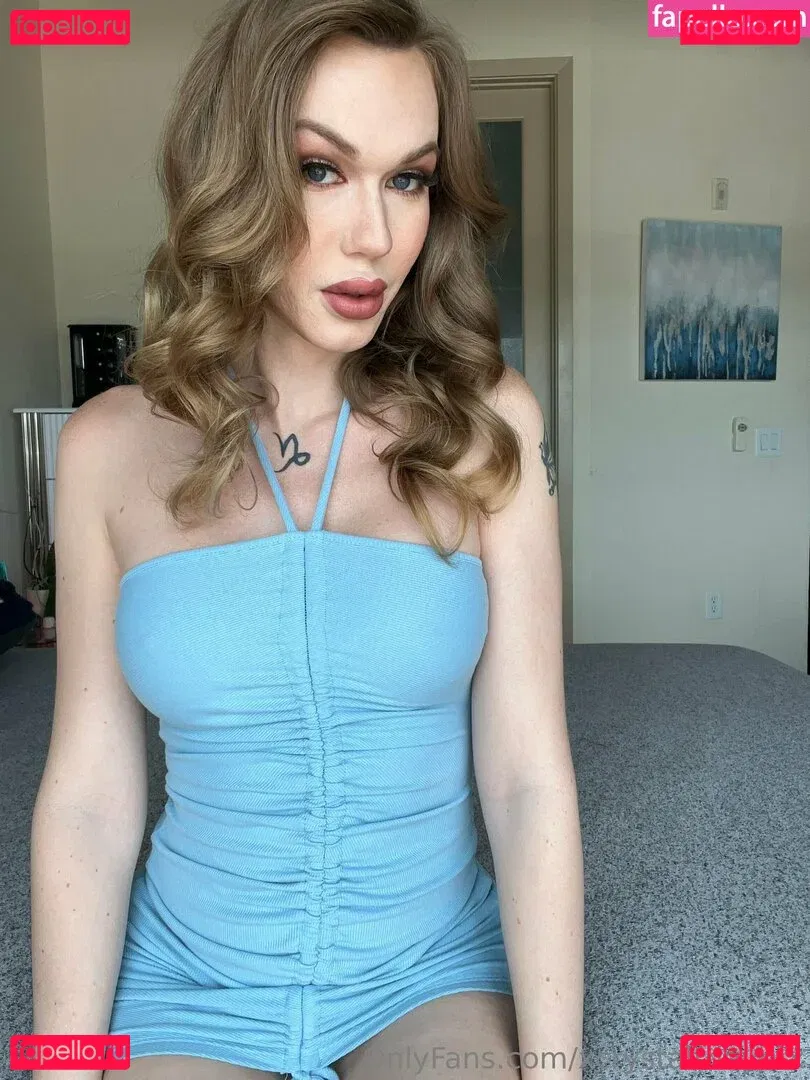 xcrystalthayerx Onlyfans Photo Gallery 