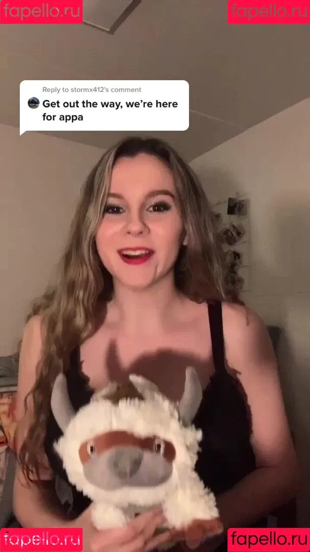Aniela Verbin Onlyfans Photo Gallery 