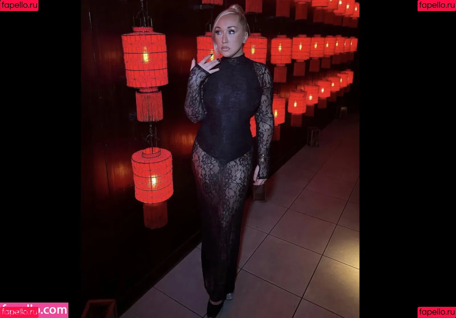 Stephanie Affleck Onlyfans Photo Gallery 